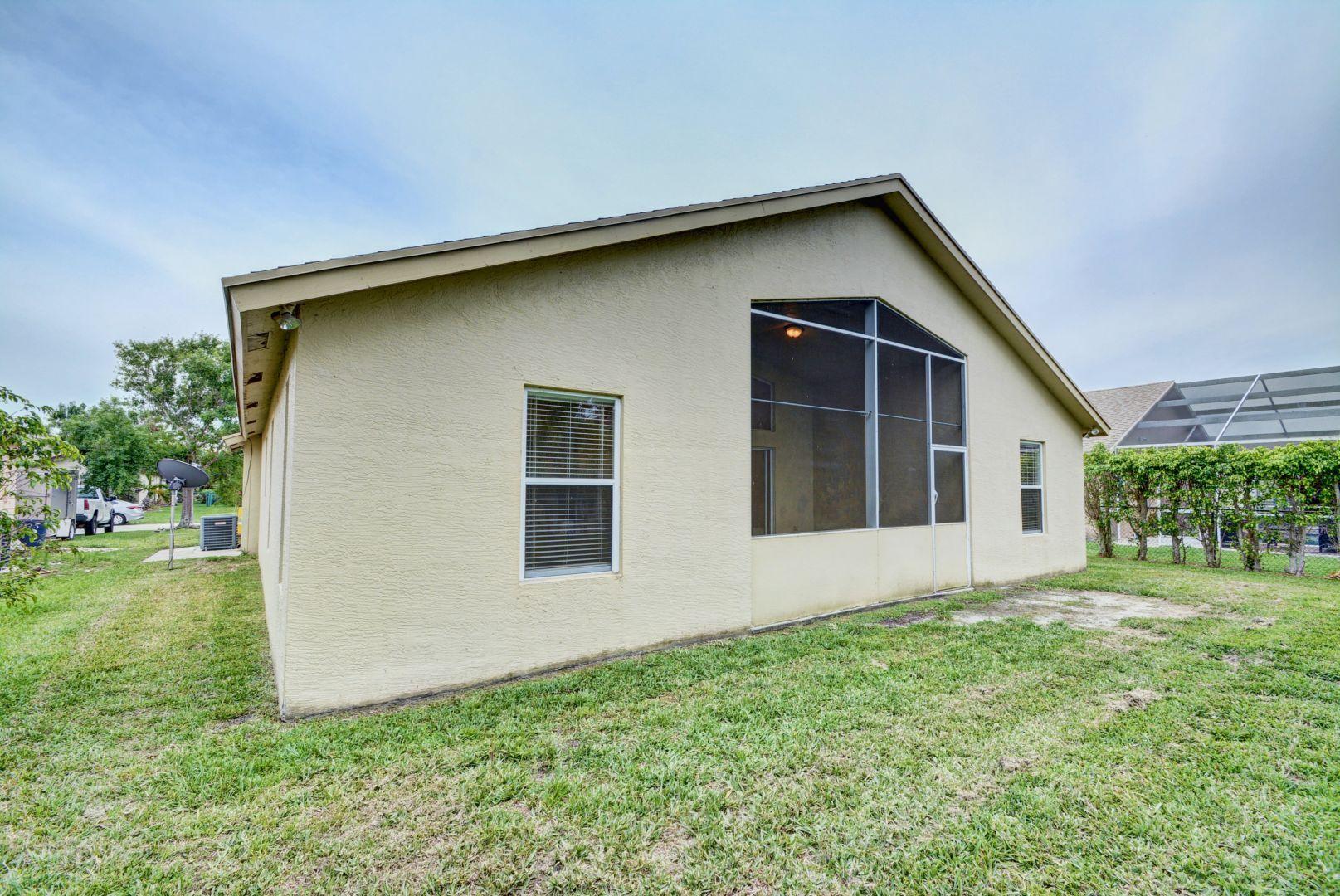 2595 Southwest Regency Road Stuart, FL 34997 - Photo 5 of 26 06_710_2629_30_31_32_33