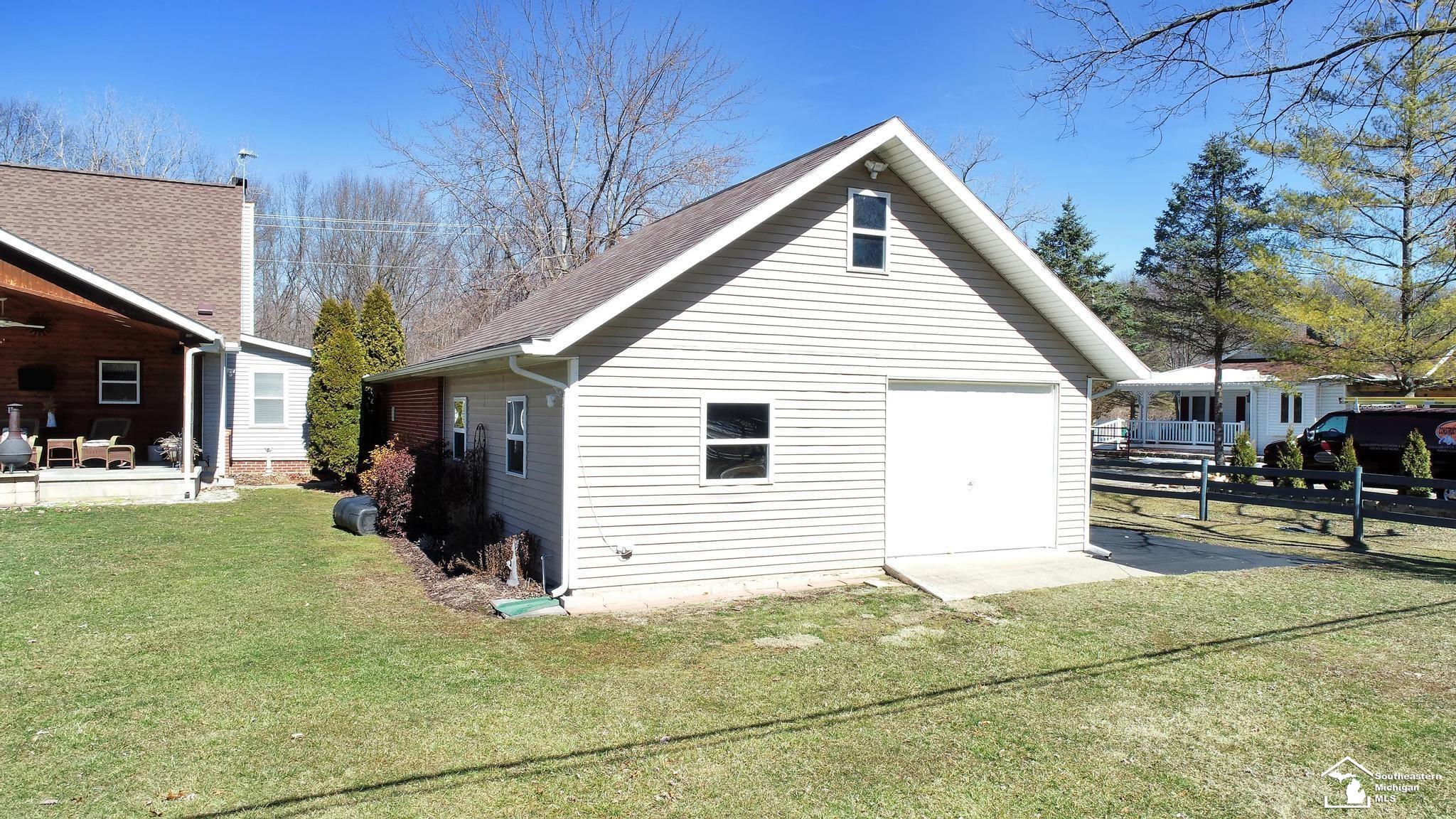 25341 King Road Flat Rock, MI 48134 - Photo 41 of 57 Gallery Image 41