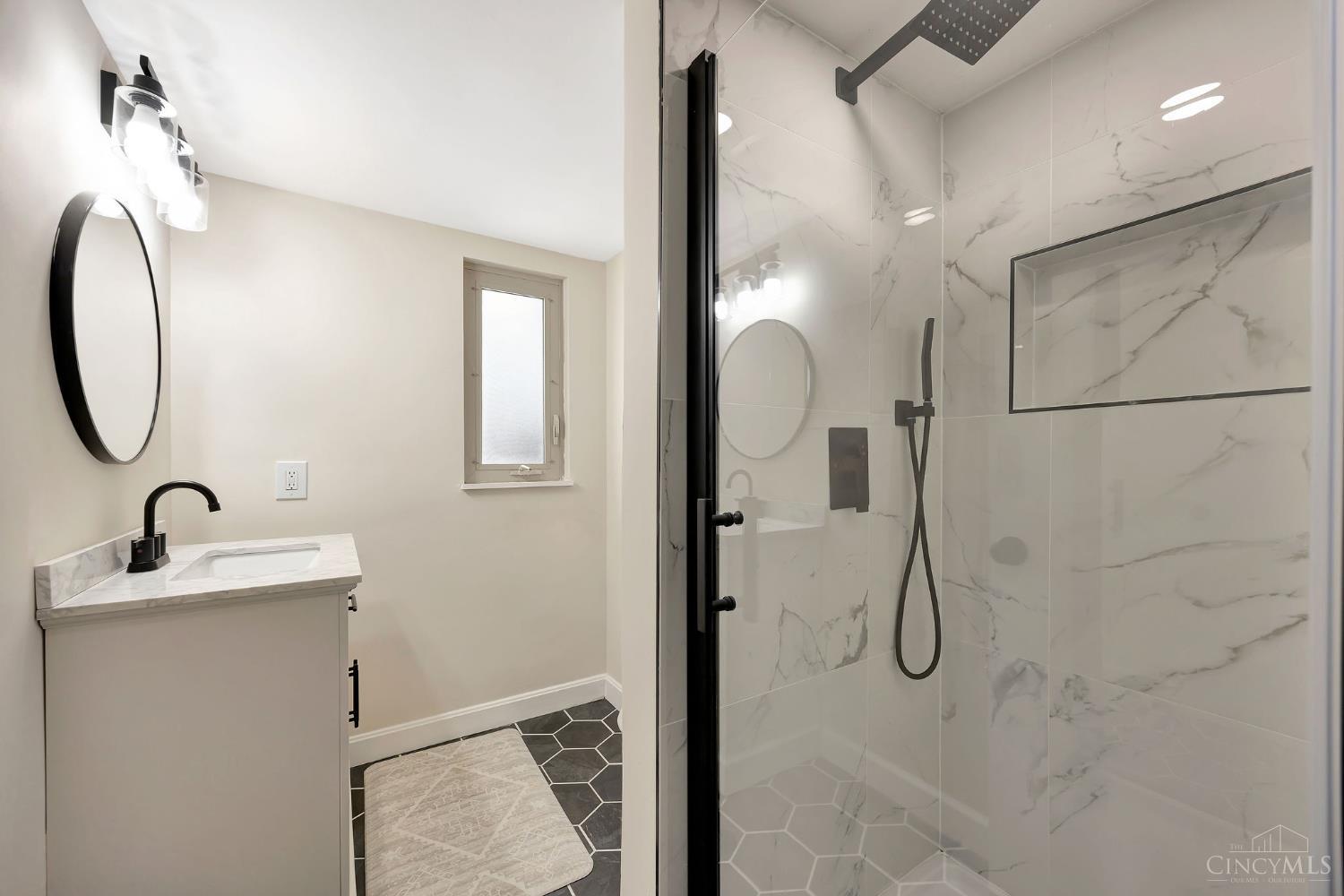 5430 Vogel Road Cincinnati, OH 45239 - Photo 27 of 52 Gallery Image 27