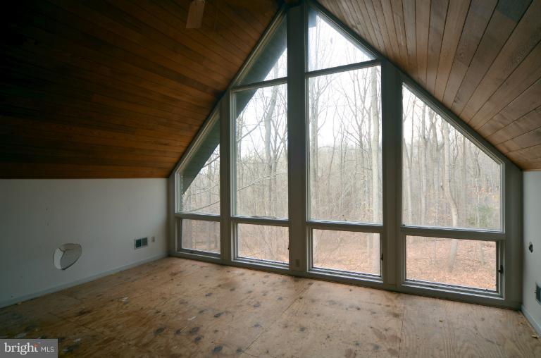 8548 Reservoir Road Fulton, MD 20759 - Photo 2 of 24 Bedroom (Master)