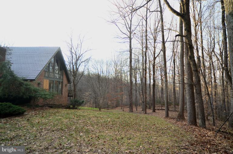 8548 Reservoir Road Fulton, MD 20759 - Photo 13 of 24 Side Yard