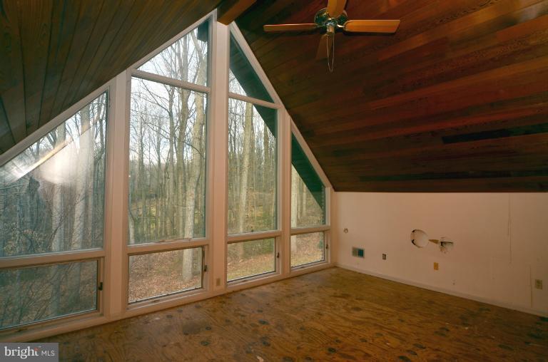 8548 Reservoir Road Fulton, MD 20759 - Photo 14 of 24 Bedroom (Master)`