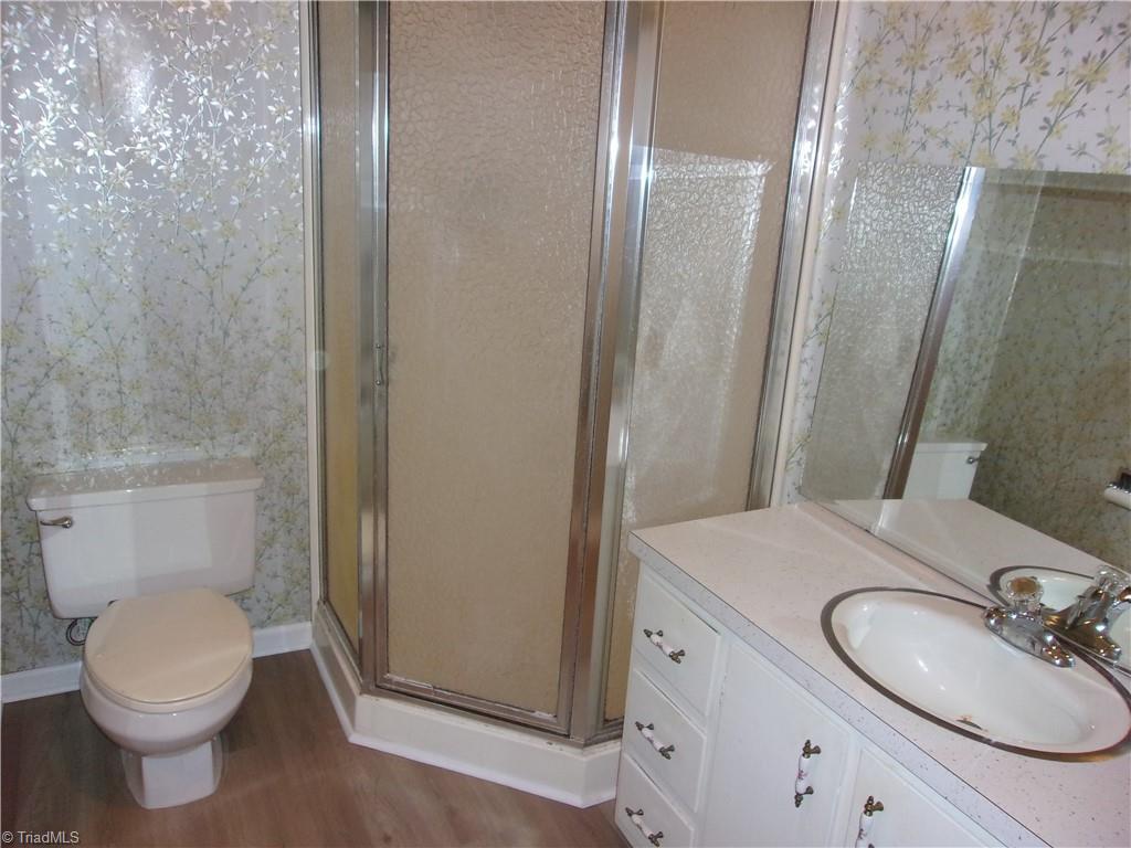 1946 Chestnut St Extension High Point, NC 27262 - Photo 13 of 50 Gallery Image 13
