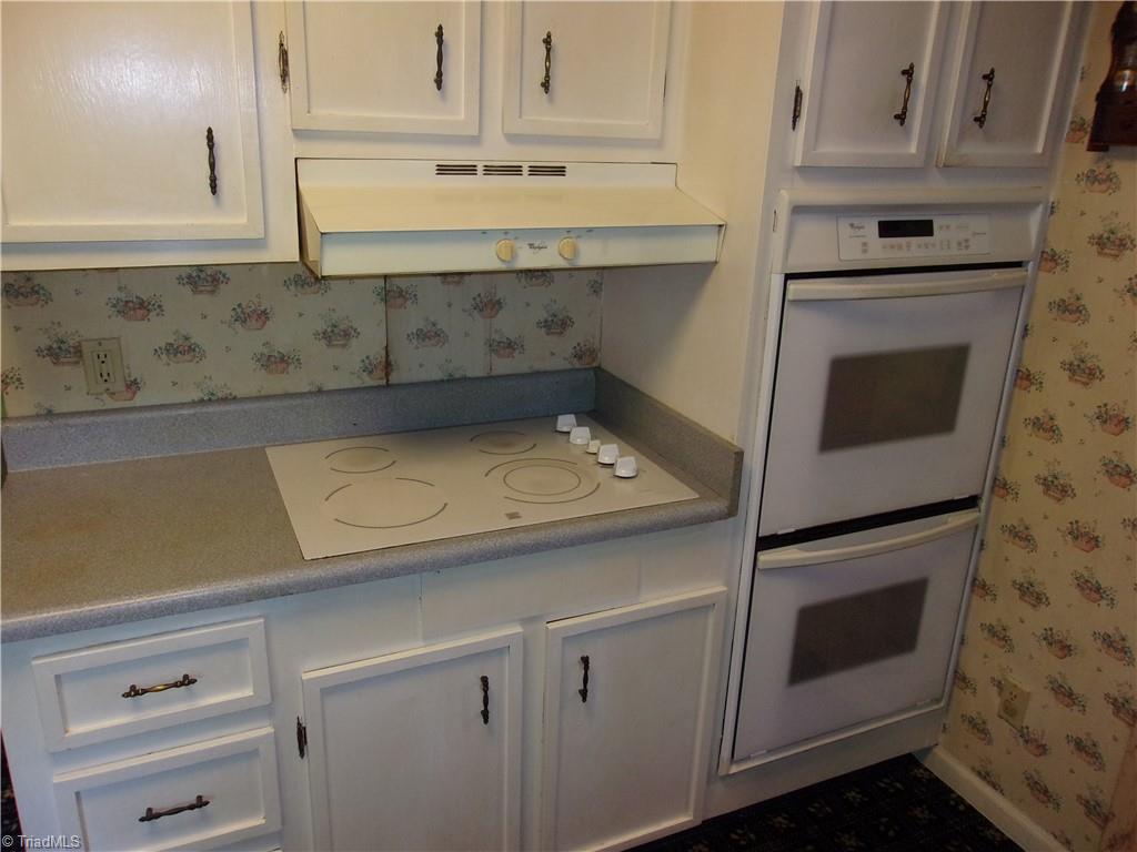 1946 Chestnut St Extension High Point, NC 27262 - Photo 29 of 50 Gallery Image 29