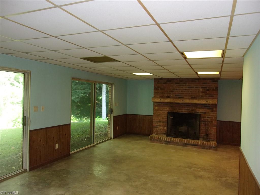 1946 Chestnut St Extension High Point, NC 27262 - Photo 31 of 50 Gallery Image 31