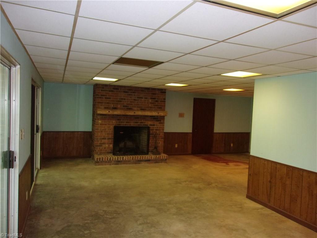 1946 Chestnut St Extension High Point, NC 27262 - Photo 32 of 50 Gallery Image 32