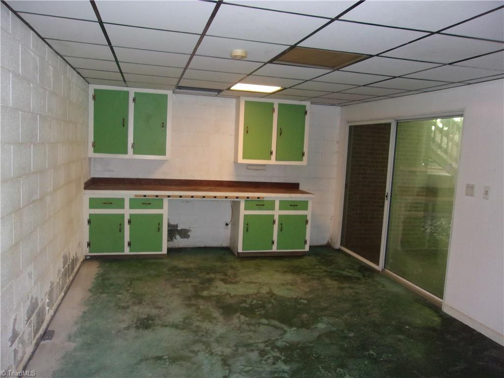1946 Chestnut St Extension High Point, NC 27262 - Photo 38 of 50 Gallery Image 38