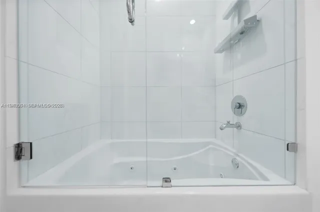 $3,100 | 951 Brickell Avenue, Unit PH4109, Miami, FL 33131