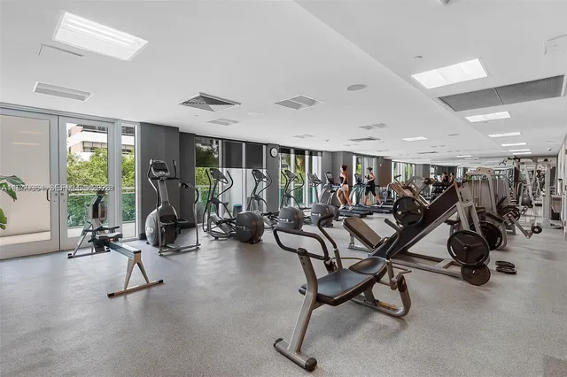 $3,100 | 951 Brickell Avenue, Unit PH4109, Miami, FL 33131