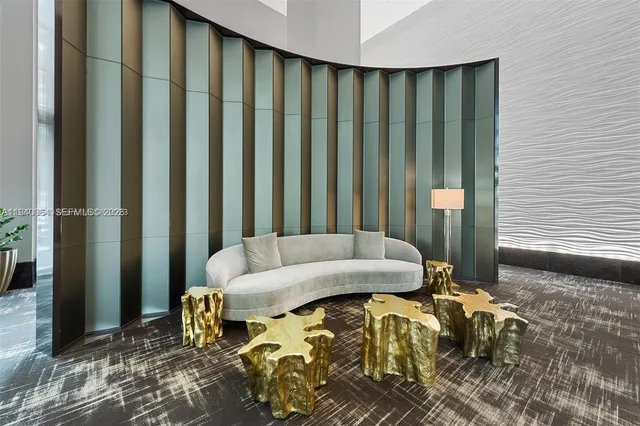 $3,100 | 951 Brickell Avenue, Unit PH4109, Miami, FL 33131