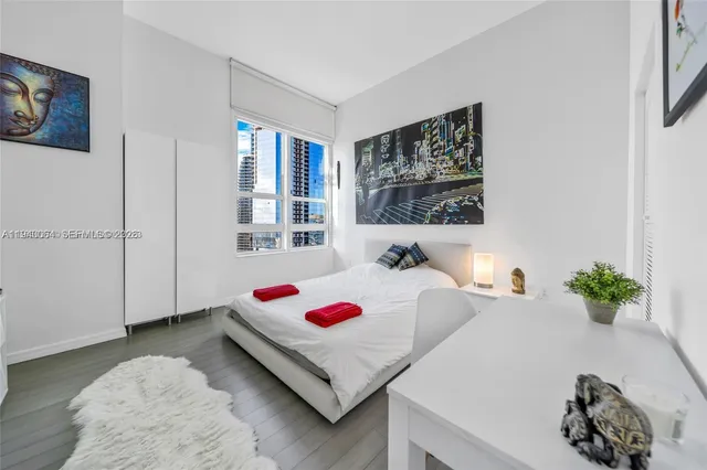 $3,100 | 951 Brickell Avenue, Unit PH4109, Miami, FL 33131