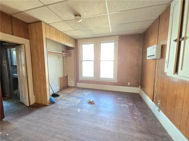 $55,000 | 329 West 1st Street, Cherryvale, KS 67335