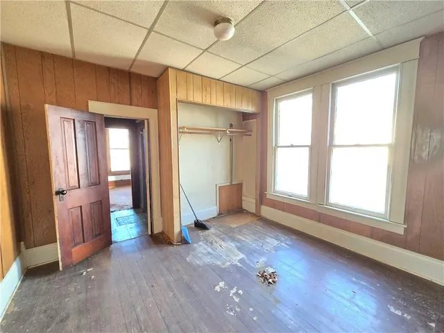 $55,000 | 329 West 1st Street, Cherryvale, KS 67335