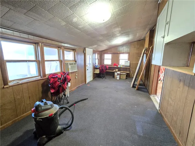 $55,000 | 329 West 1st Street, Cherryvale, KS 67335