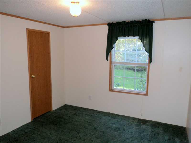 876 Goshen Road Waldoboro, ME 04572 - Photo 5 of 12 Bedroom.