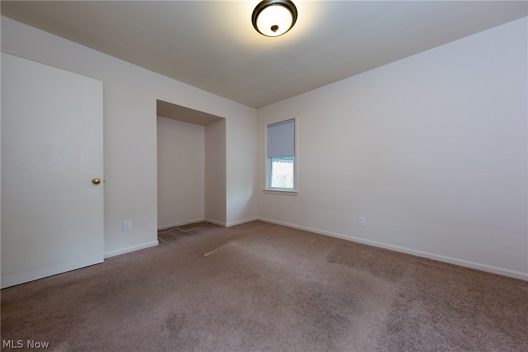 3829 Mayfield Road Cleveland Heights, OH 44121 - Photo 11 of 35