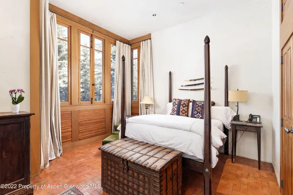 $125,000 | 701 Meadowood Drive, Aspen, CO 81611