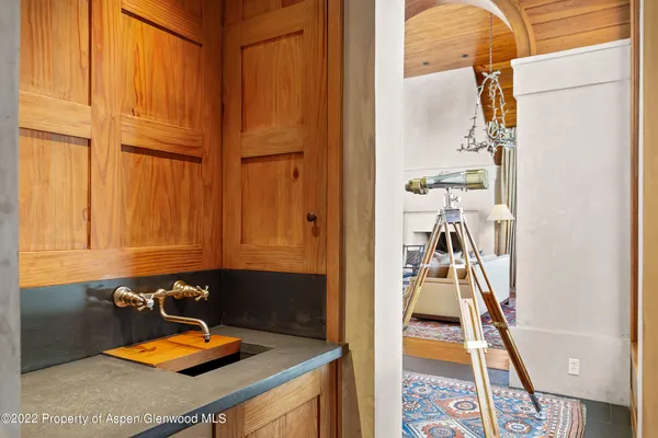 $125,000 | 701 Meadowood Drive, Aspen, CO 81611