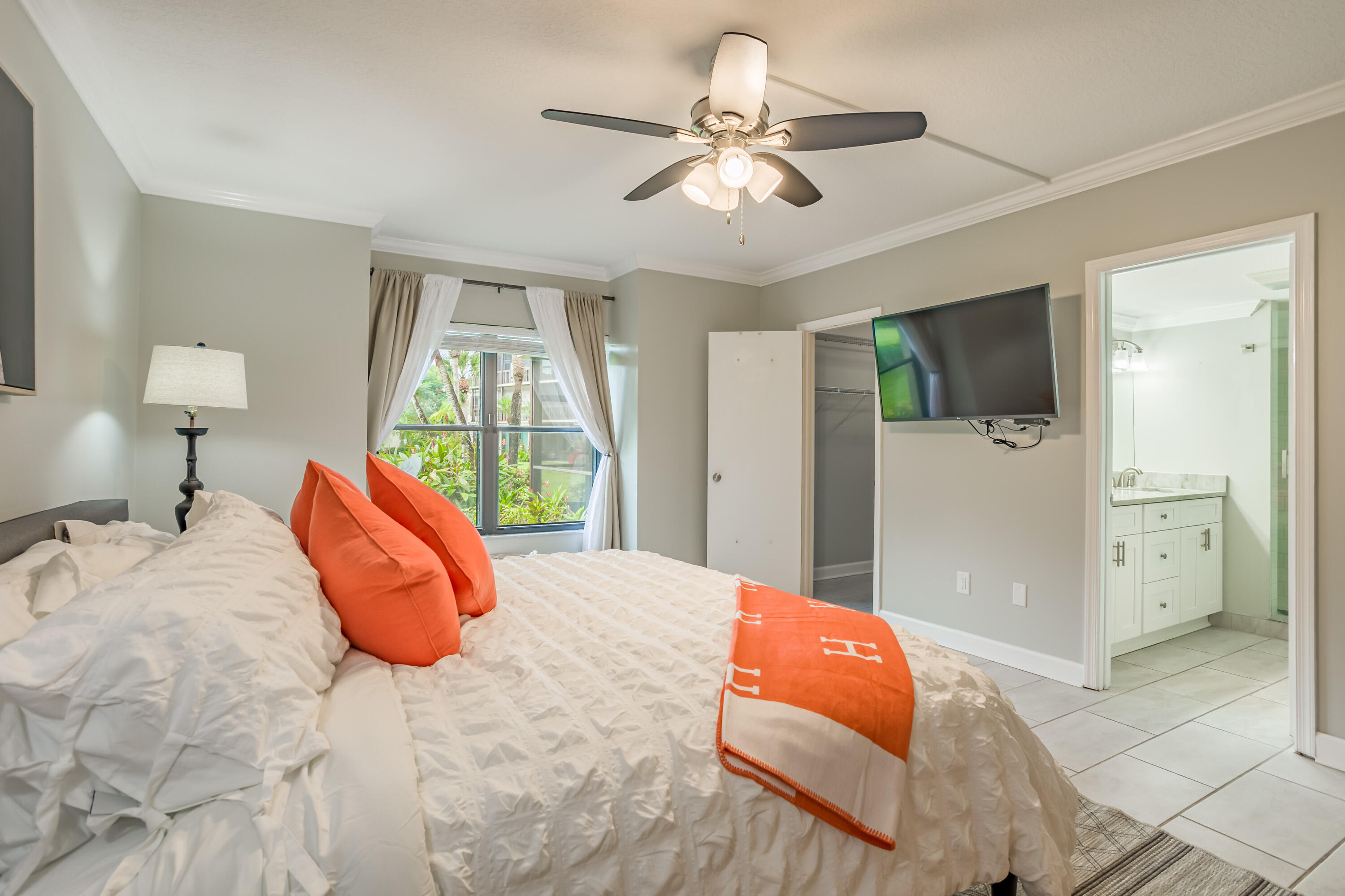 13329 Polo Club Road, Unit 104 Wellington, FL 33414 - Photo 4 of 26 13329 Polo Club Rd #104-006