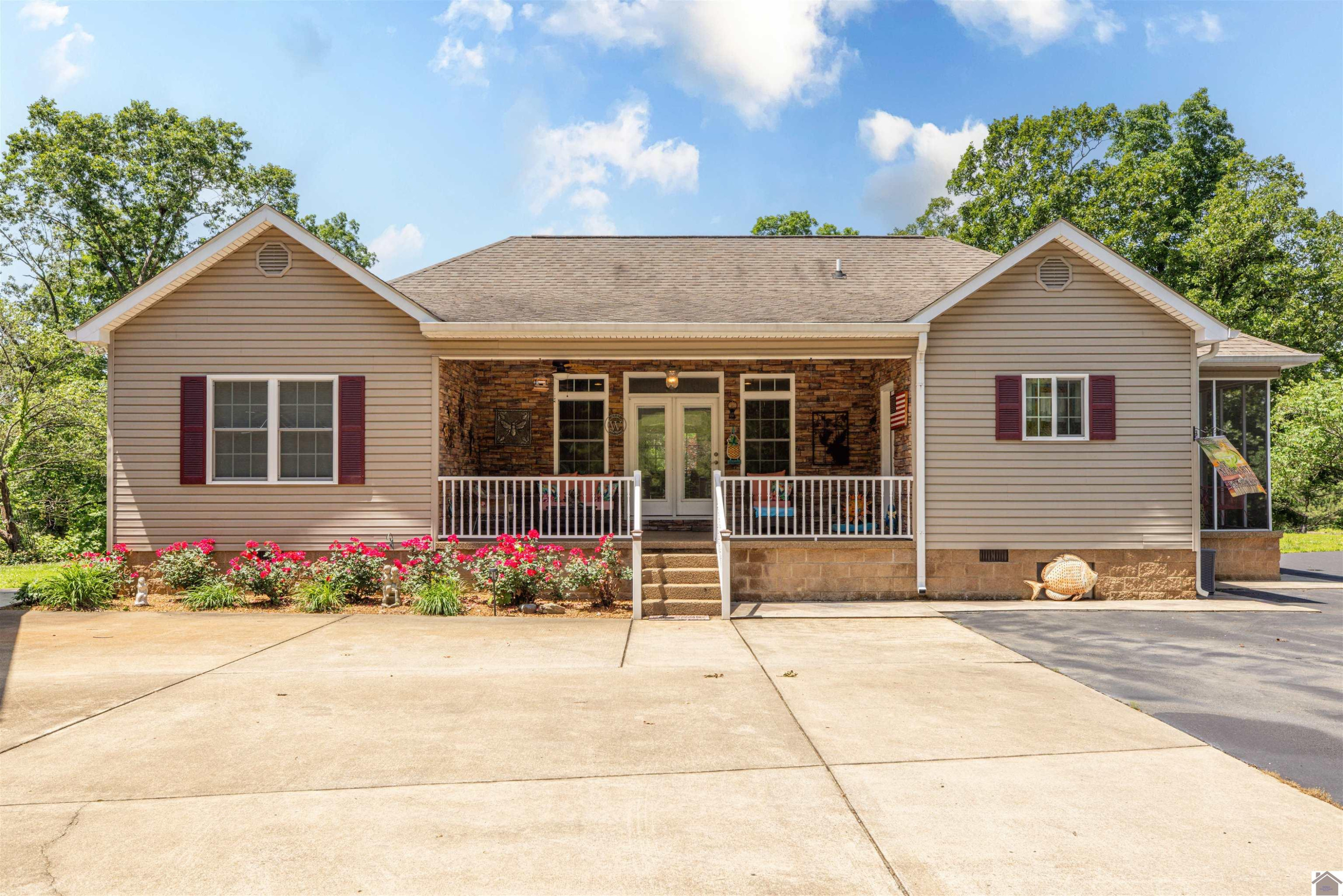 124 Hughes Road Benton, KY 42025 - Photo 42 of 46 Photo 42