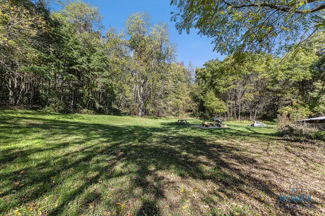 $294,900 | 3845 Wood School Road, Hastings, MI 49058