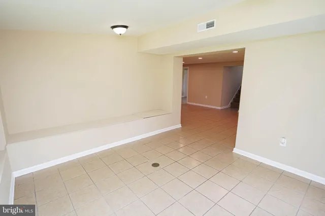 $2,195 | 30446 Zion Road, Salisbury, MD 21804