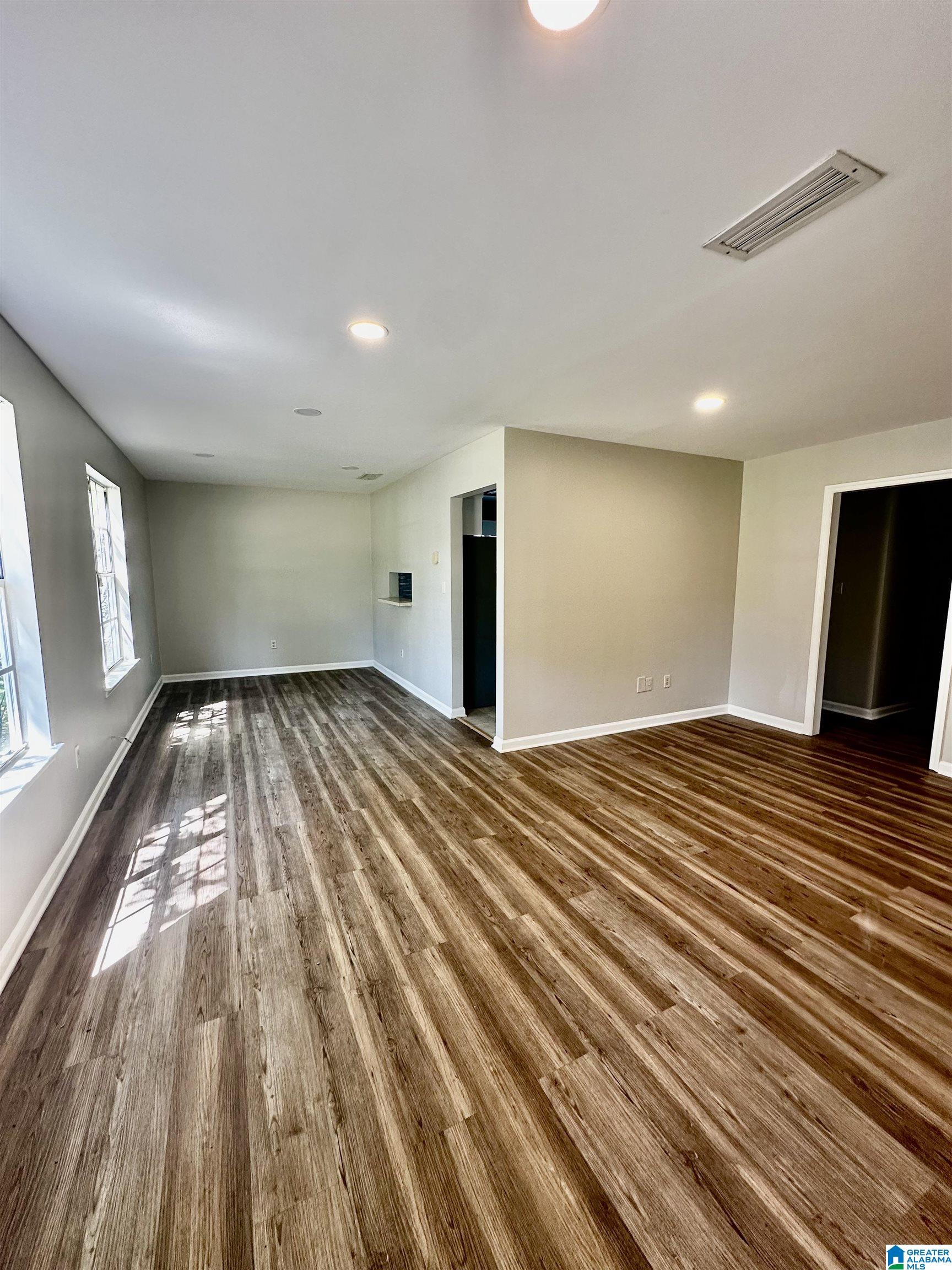 761 Crowne Road Birmingham, AL 35224 - Photo 7 of 28