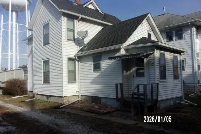 $99,900 | 223 East Oak Street, Watseka, IL 60970