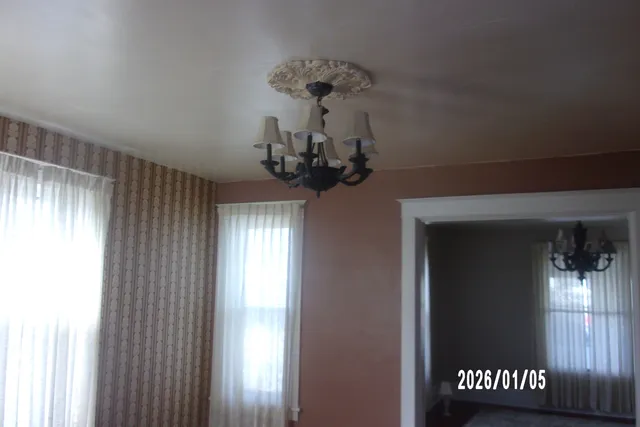 $99,900 | 223 East Oak Street, Watseka, IL 60970