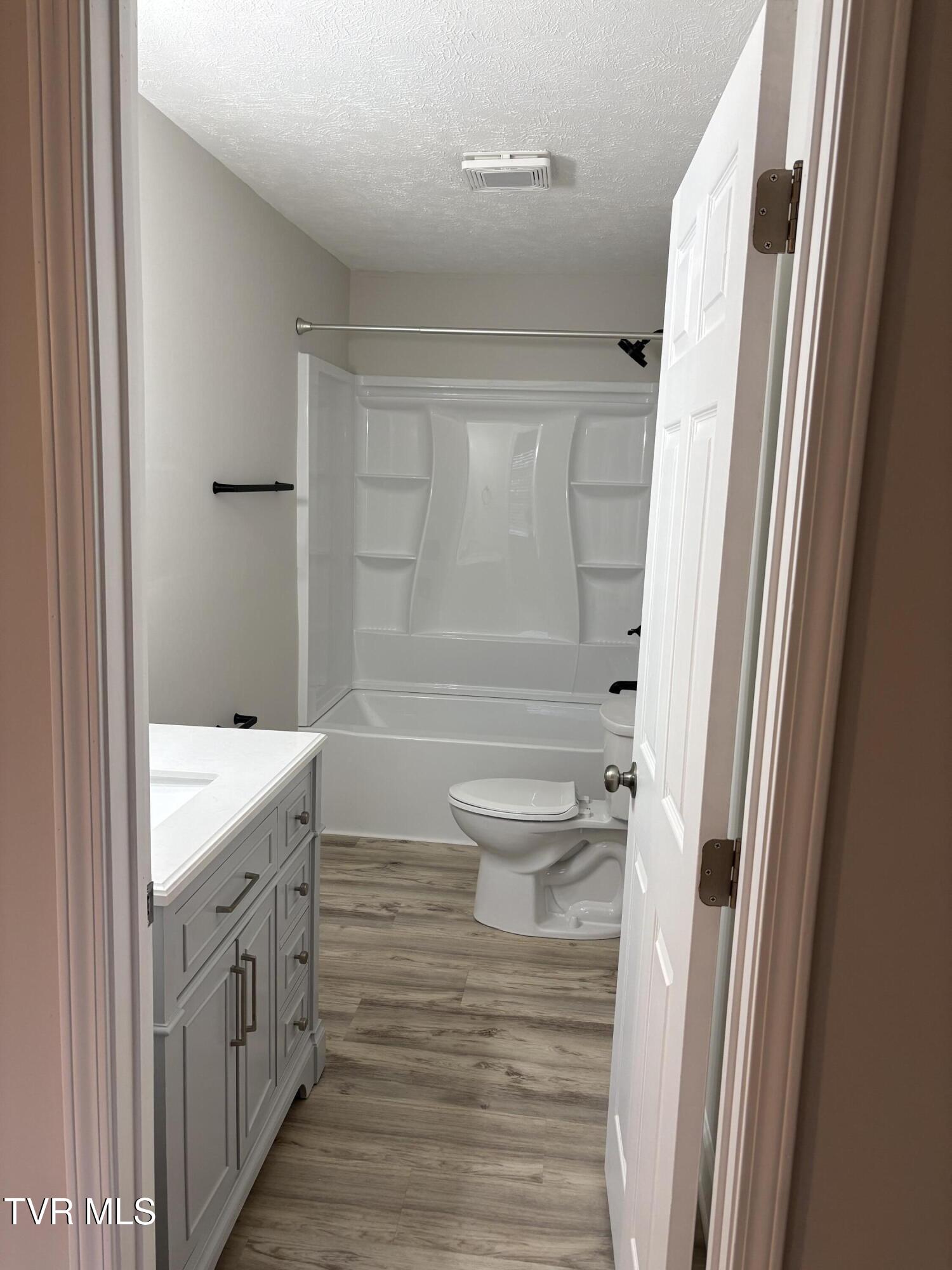 104 Winner Street Elizabethton, TN 37643 - Photo 27 of 35 26