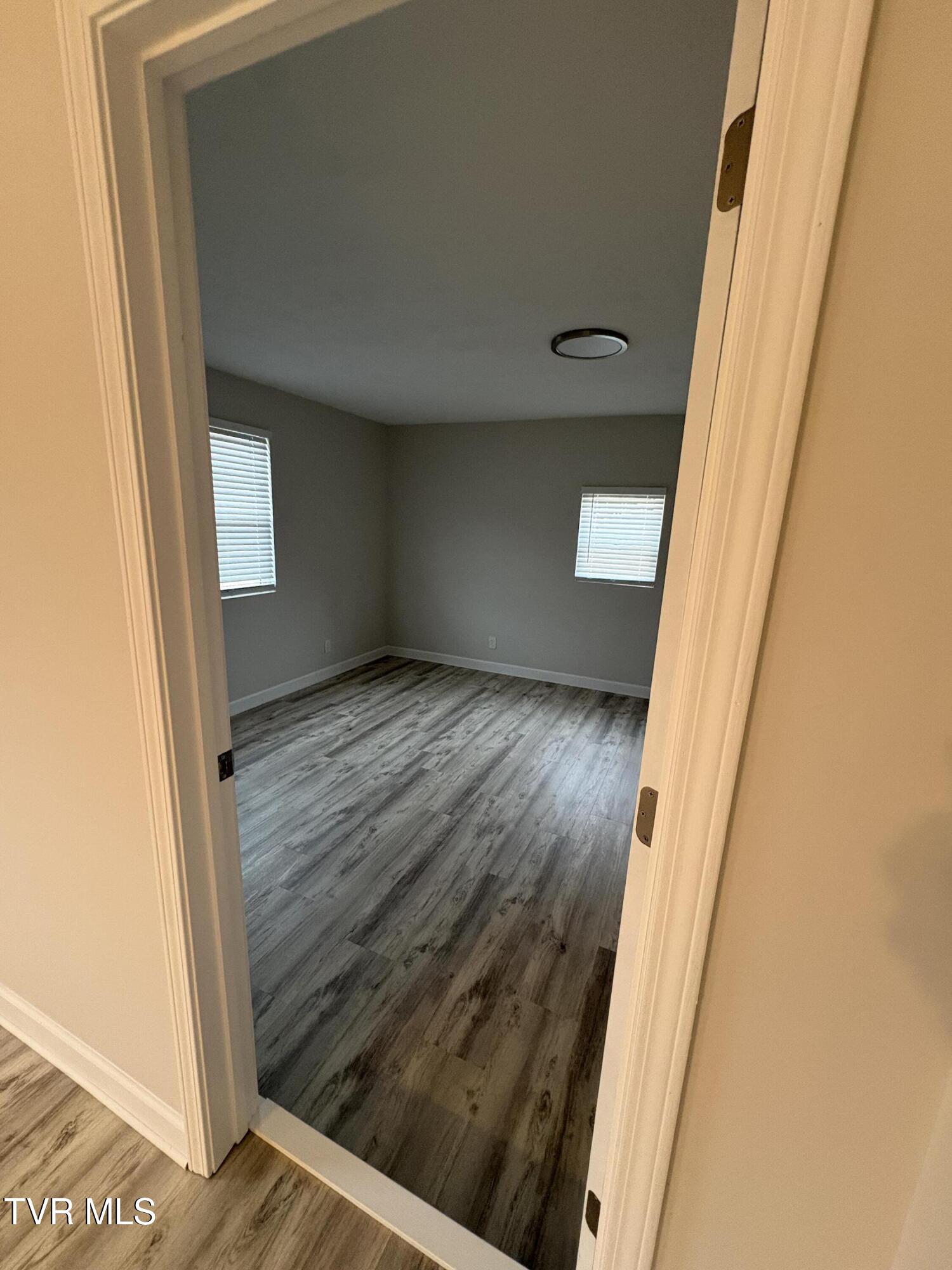 104 Winner Street Elizabethton, TN 37643 - Photo 31 of 35 30