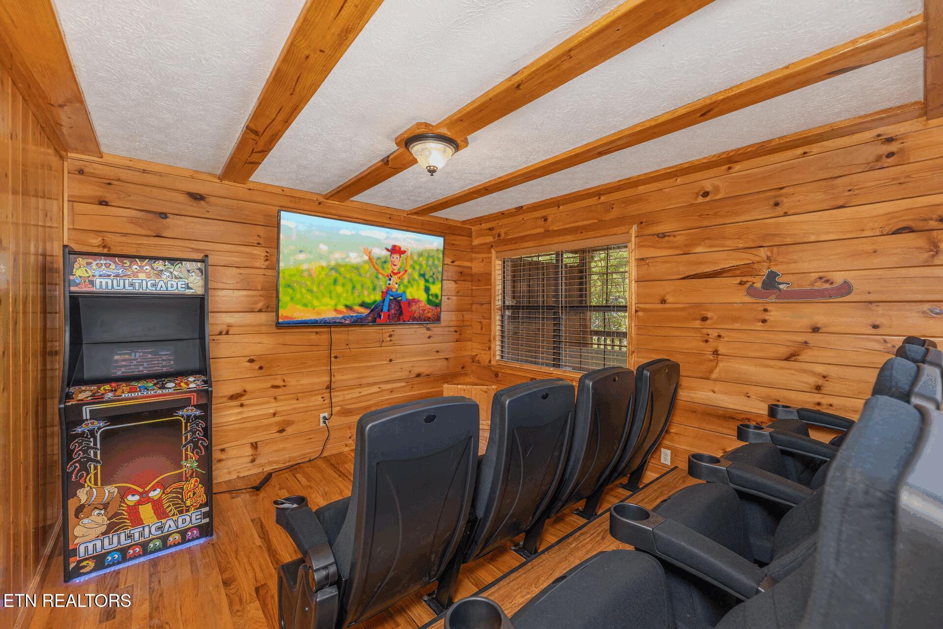 1504 Bears Den Way Sevierville, TN 37862 - Photo 16 of 38 width=1920 (12) (1)