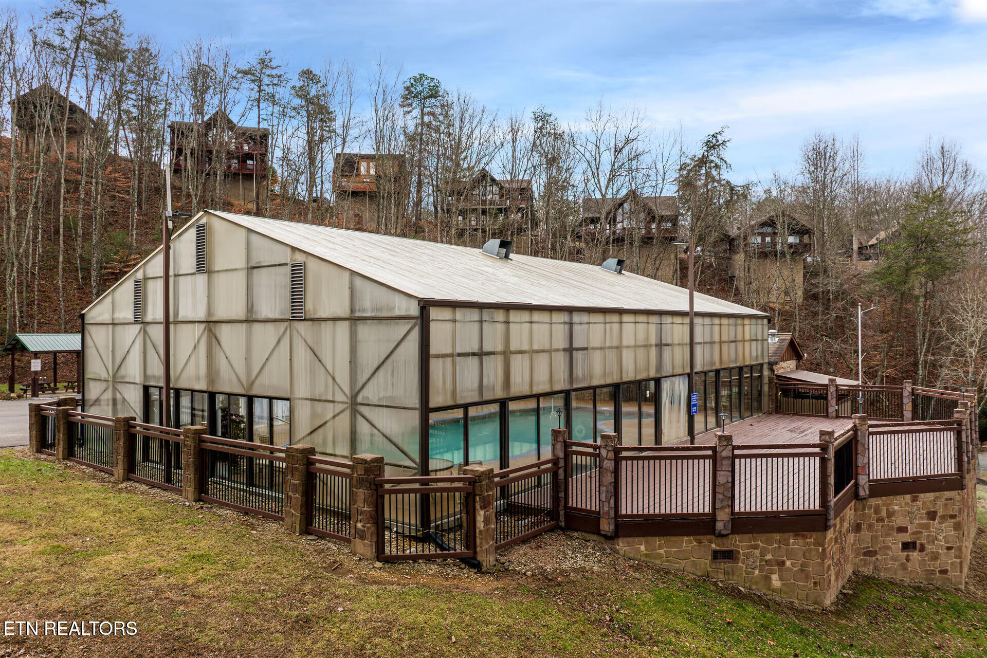 1504 Bears Den Way Sevierville, TN 37862 - Photo 35 of 38 width=1920 (37)