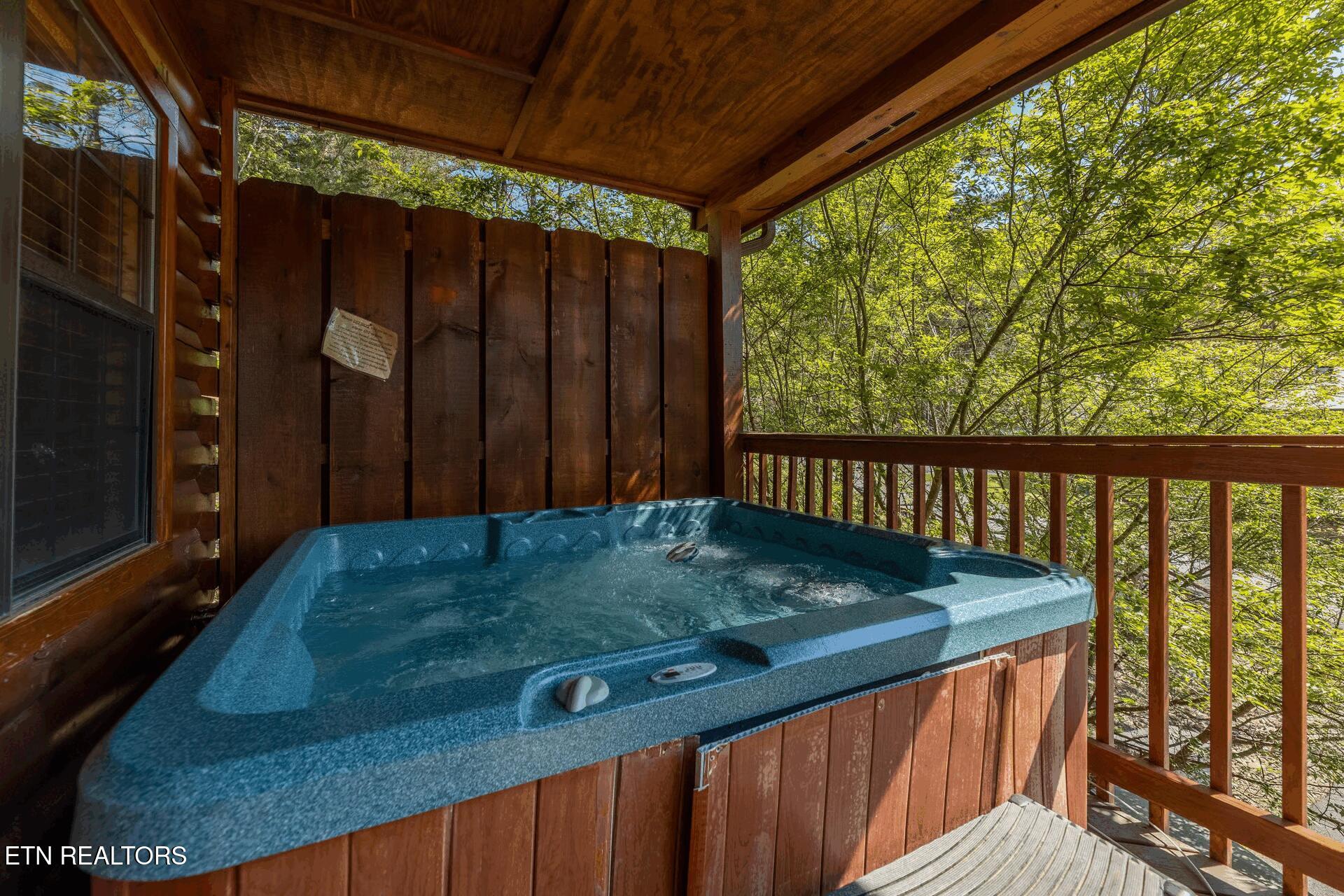 1504 Bears Den Way Sevierville, TN 37862 - Photo 9 of 38 width=1920 (10)