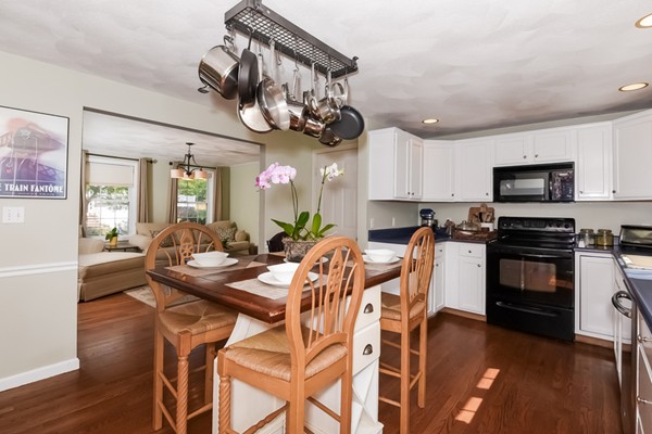 39 Station Road Salem, MA 01970 - Photo 8 of 25 Gallery Image 8