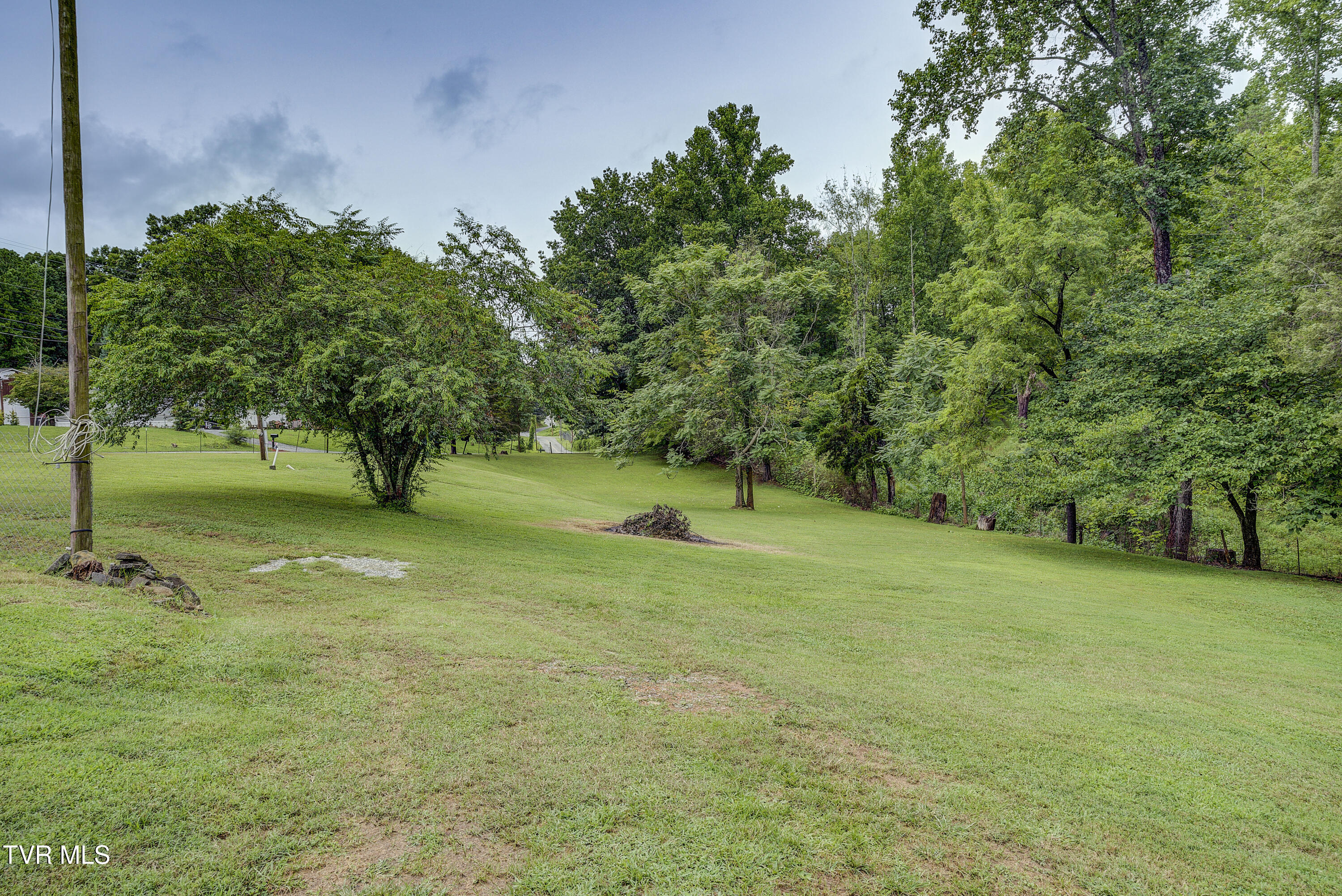 255 Rock House Road Johnson City, TN 37601 - Photo 16 of 63 Rockhouse-41