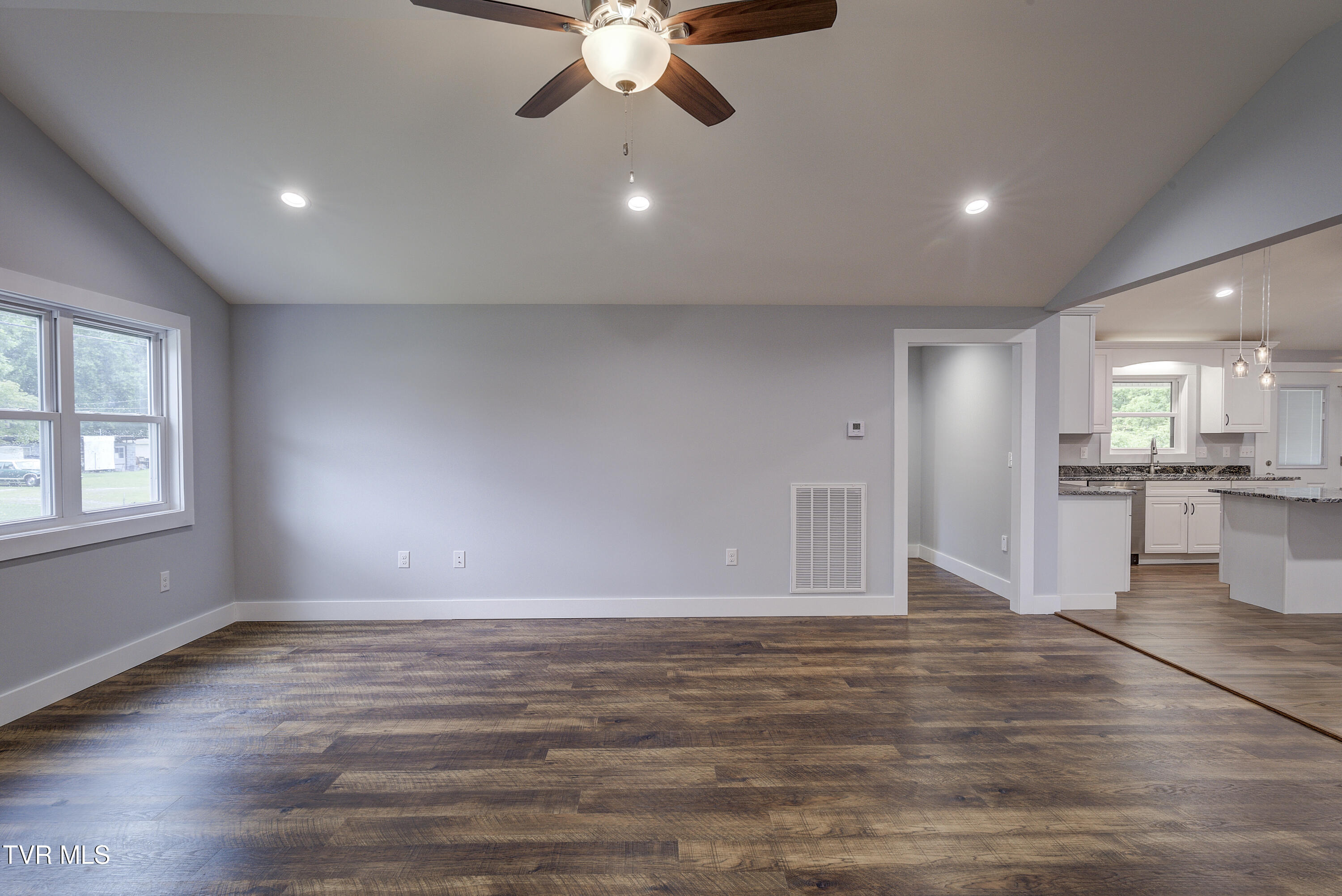 255 Rock House Road Johnson City, TN 37601 - Photo 22 of 63 Rockhouse-3