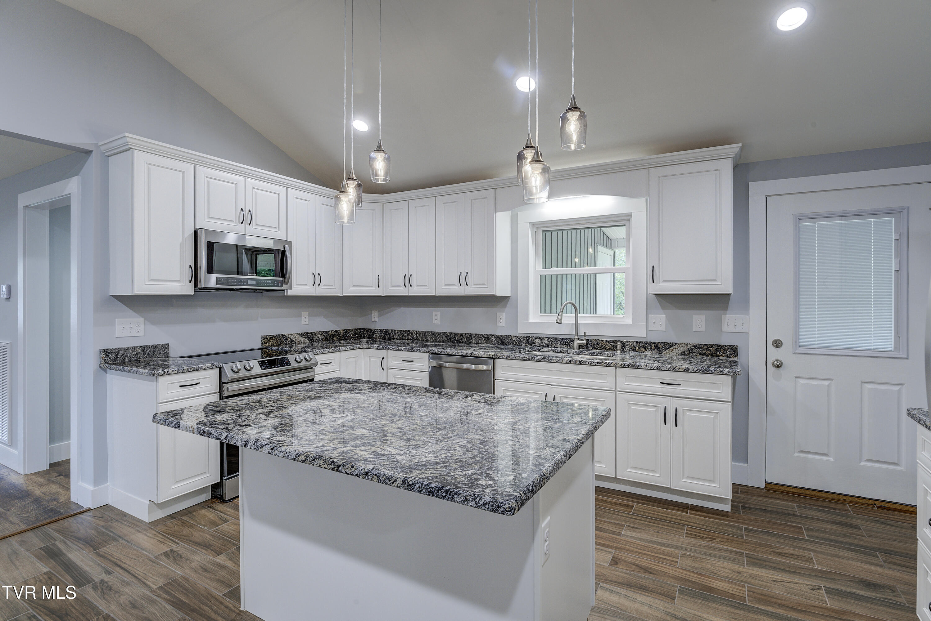 255 Rock House Road Johnson City, TN 37601 - Photo 25 of 63 Rockhouse-6