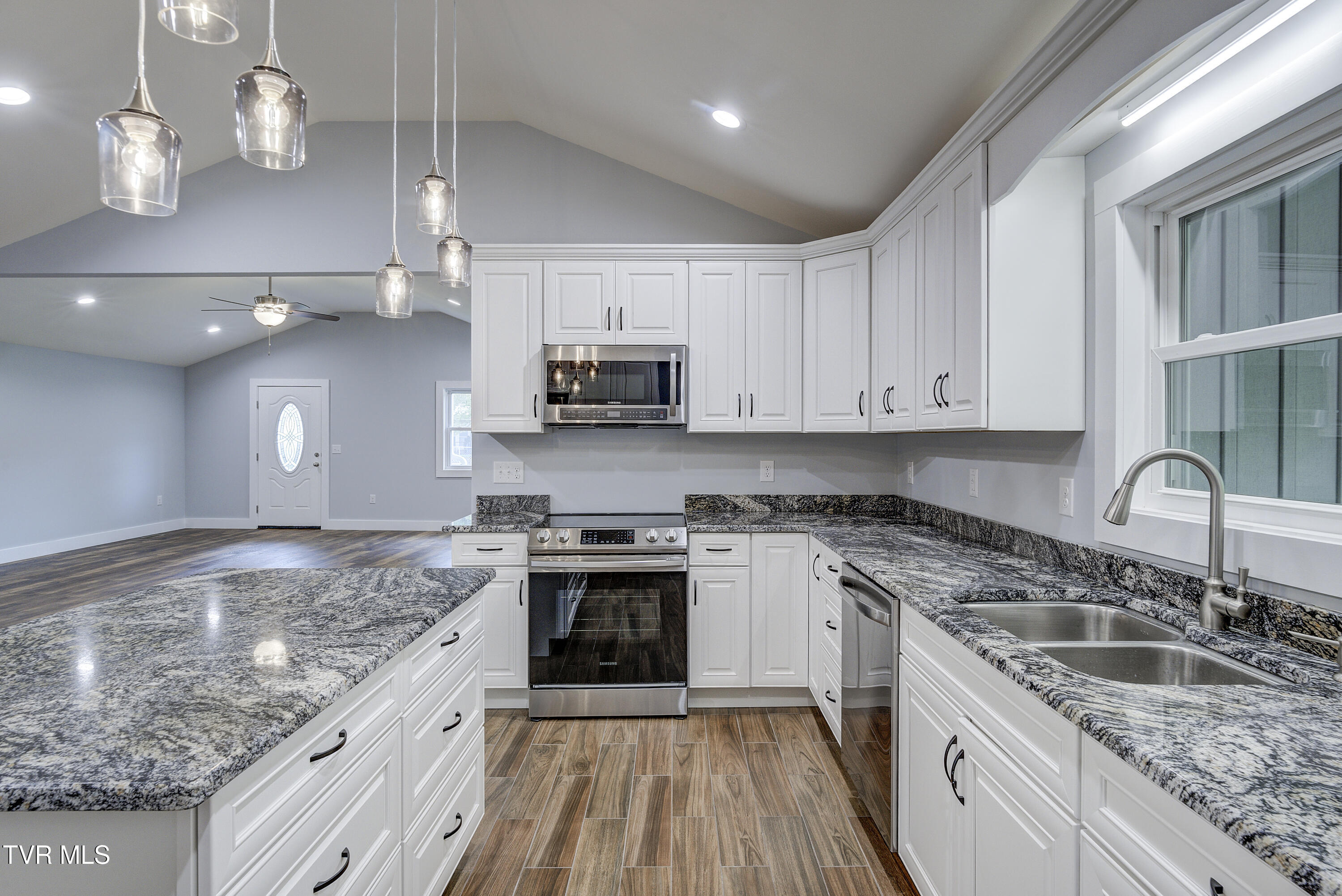 255 Rock House Road Johnson City, TN 37601 - Photo 26 of 63 Rockhouse-7