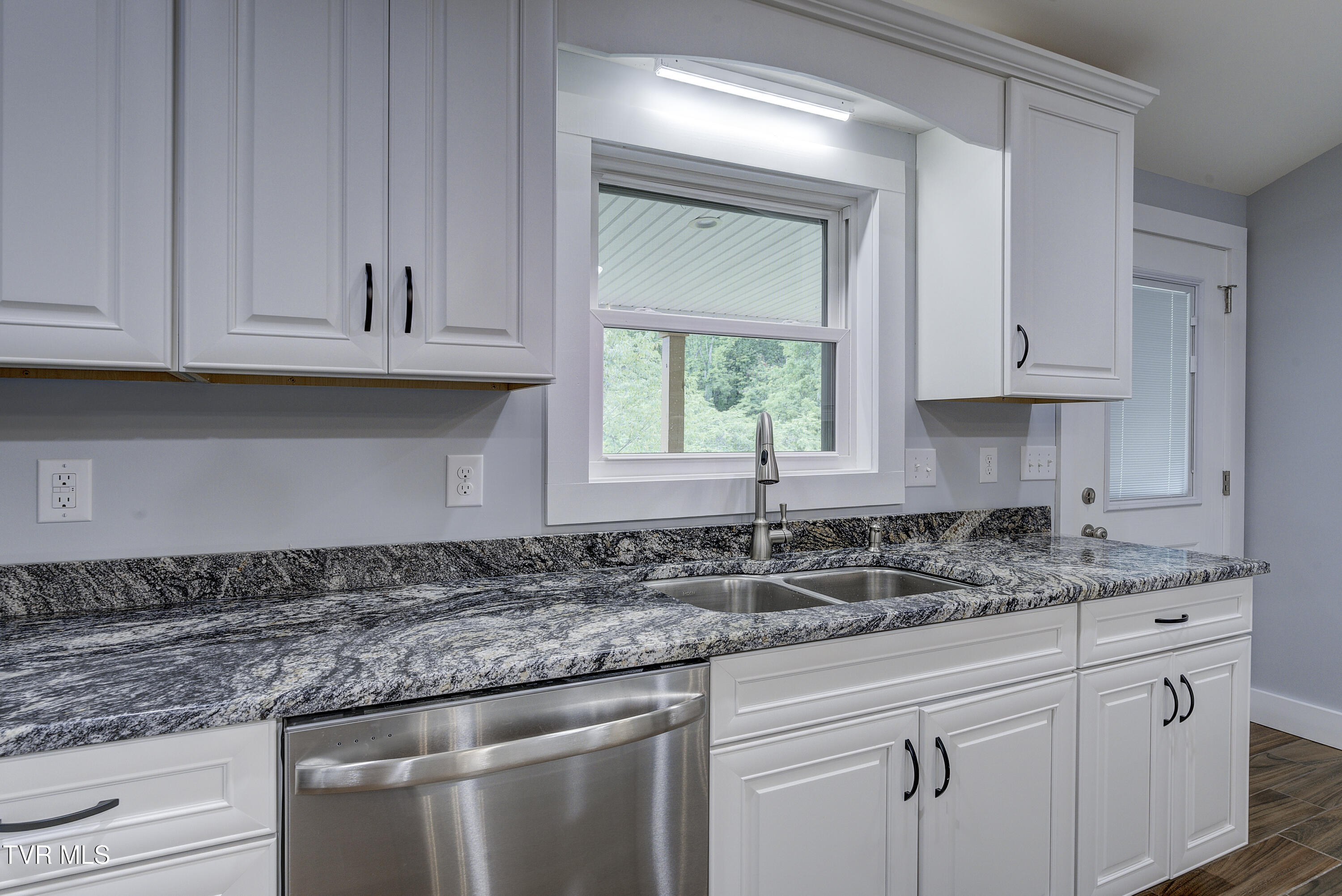 255 Rock House Road Johnson City, TN 37601 - Photo 27 of 63 Rockhouse-8