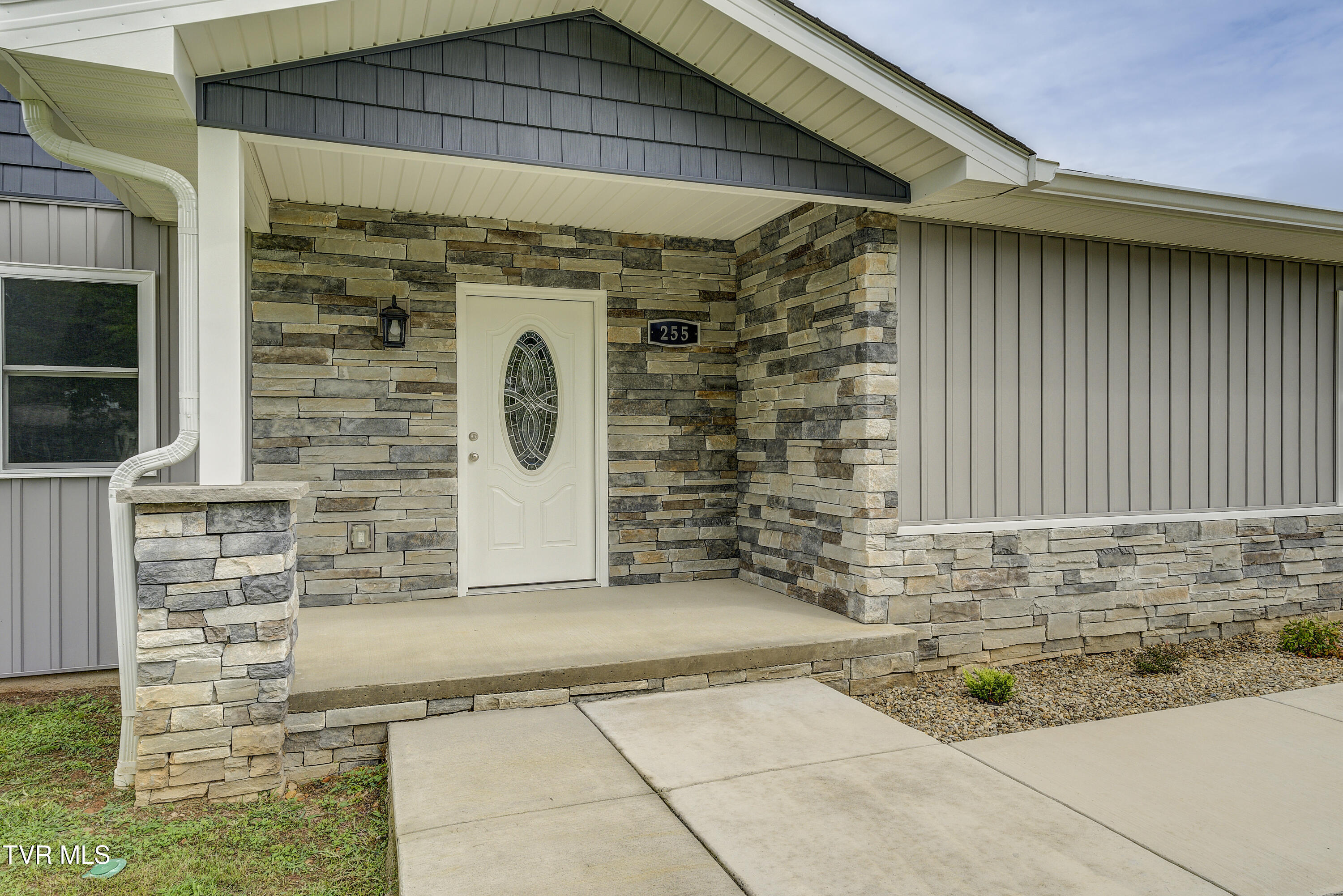 Rockhouse-49