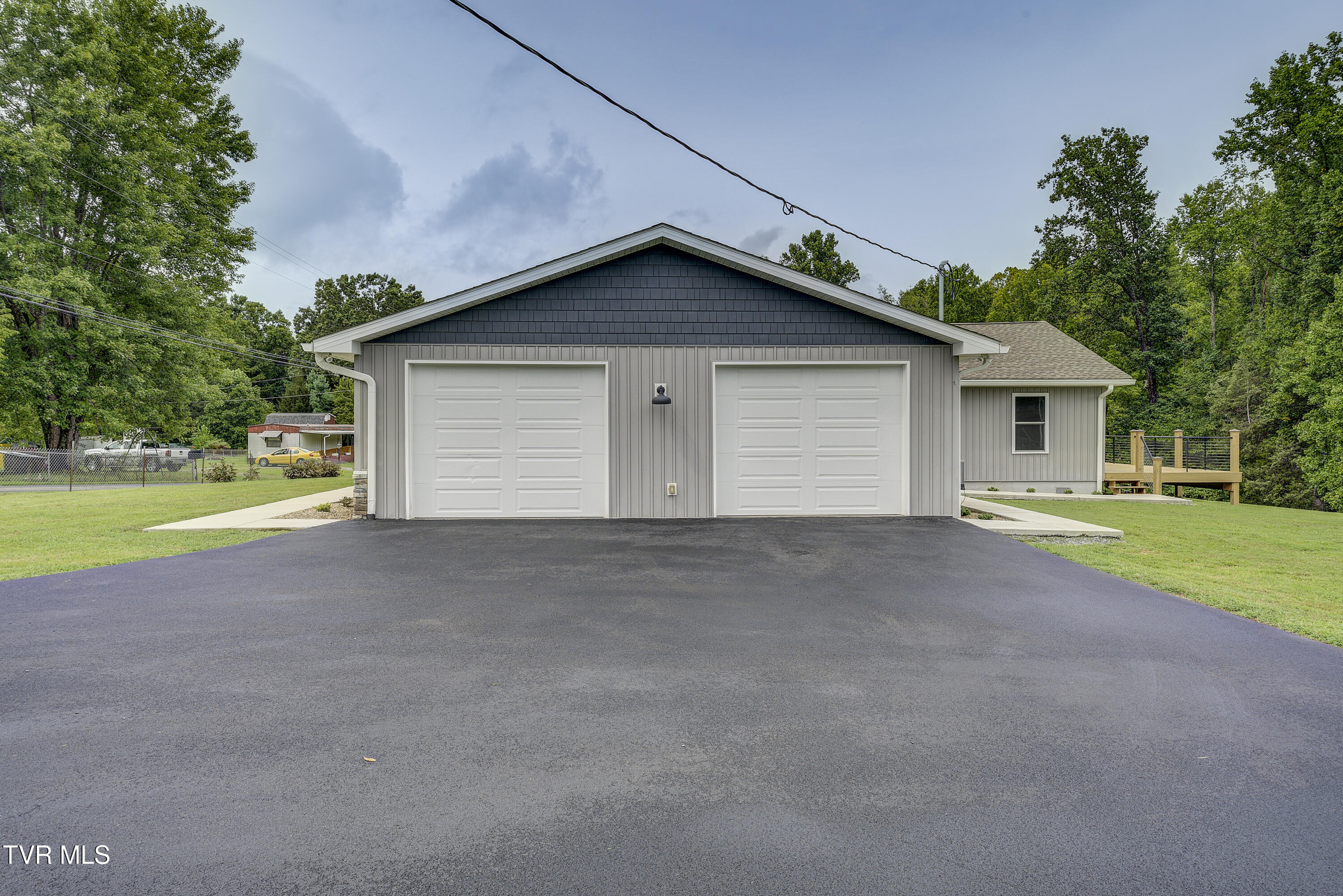 255 Rock House Road Johnson City, TN 37601 - Photo 10 of 63 Rockhouse-51