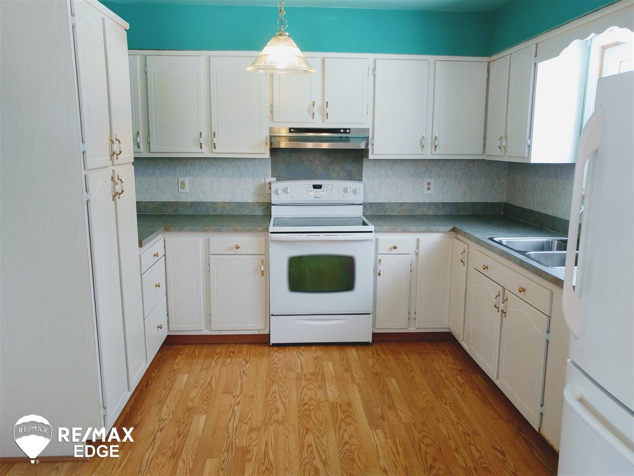 9091 North Vassar Road Mount Morris, MI 48458 - Photo 3 of 14 50006903-2.JPG