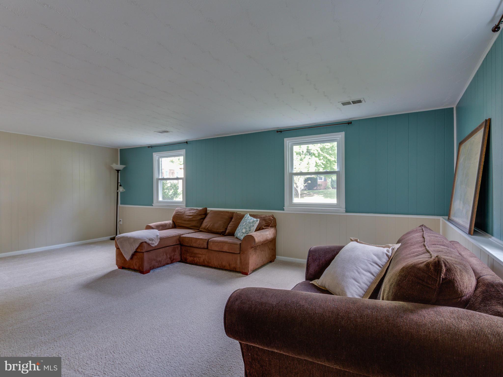 16101 Jerald Road Laurel, MD 20707 - Photo 24 of 30 Family Room