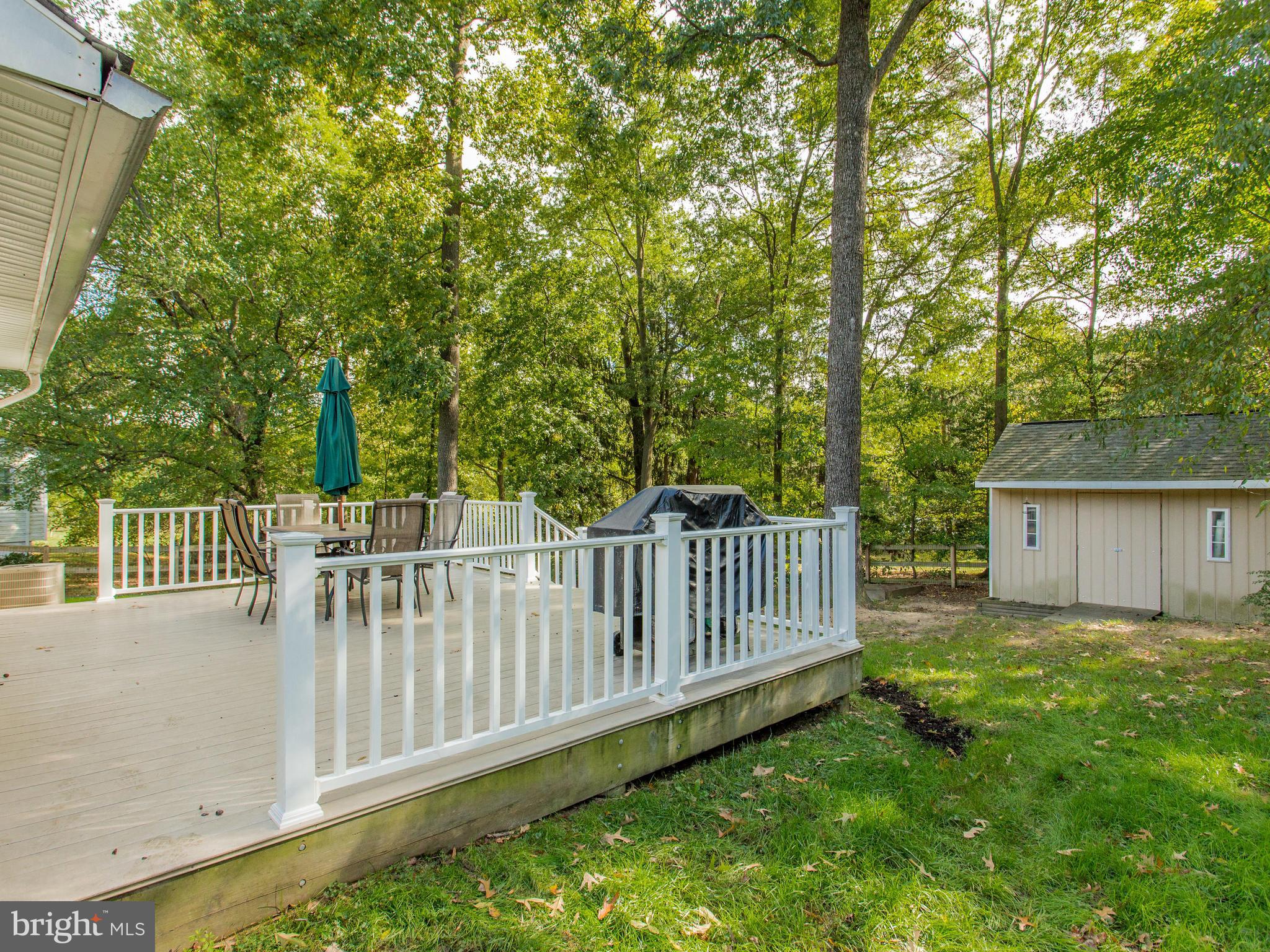 16101 Jerald Road Laurel, MD 20707 - Photo 27 of 30 Exterior (Rear)