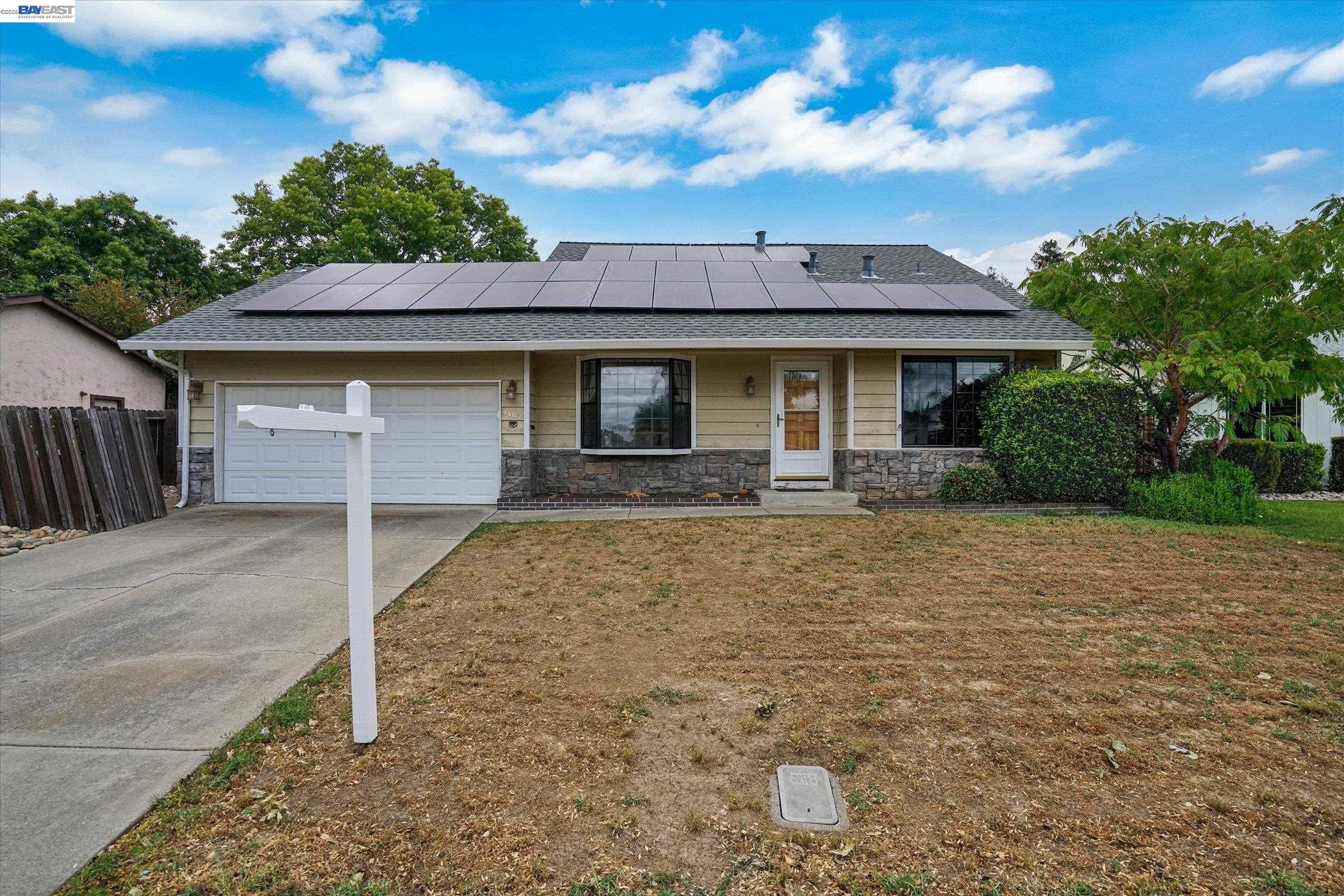 1463 Wilton Road Livermore, CA 94551 - Photo 2 of 34