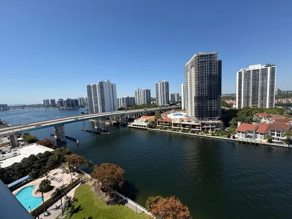 $2,400 | 19390 Collins Avenue, Unit 1623, Sunny Isles Beach, FL 33160