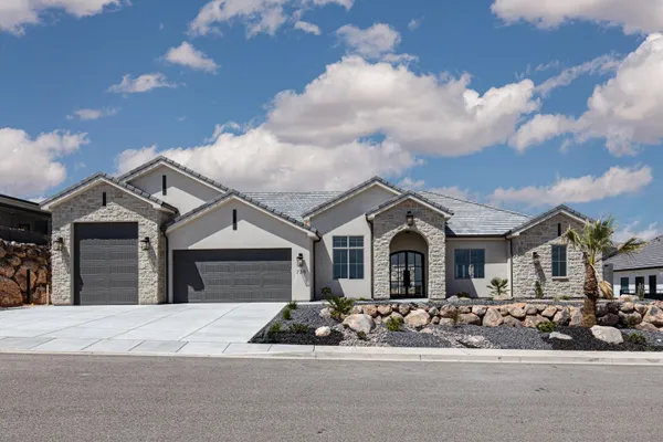 $1,270,000 | 738 West Sunny Ledge Drive, Washington, UT 84780