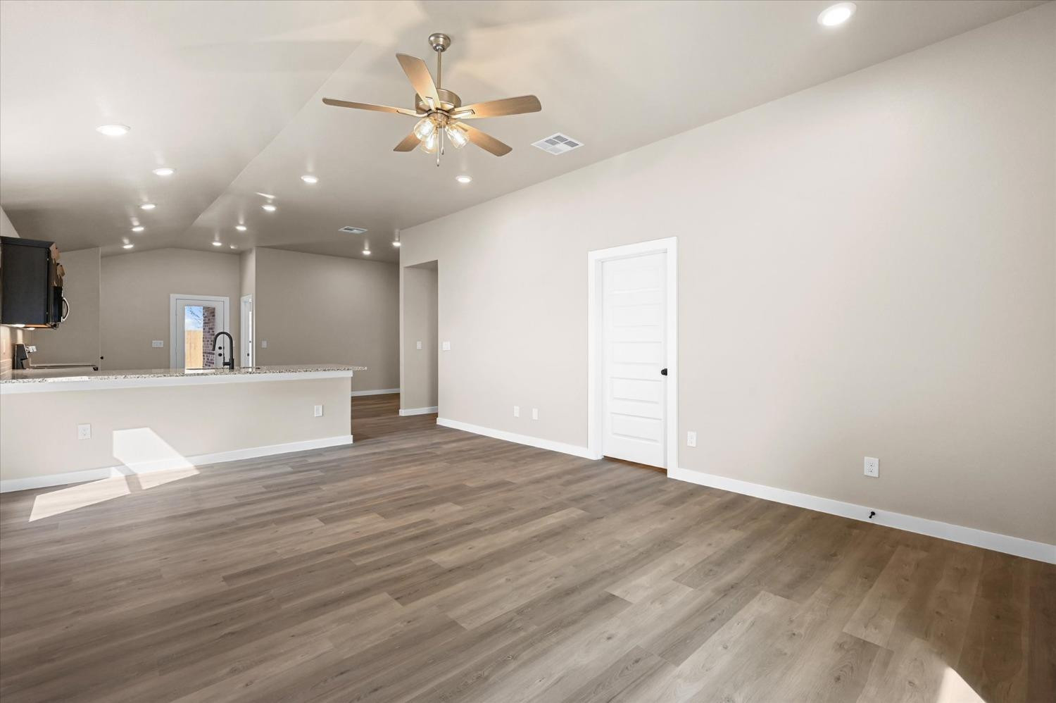 2718 Turner Avenue Lubbock, TX 79407 - Photo 4 of 21 Photo 4