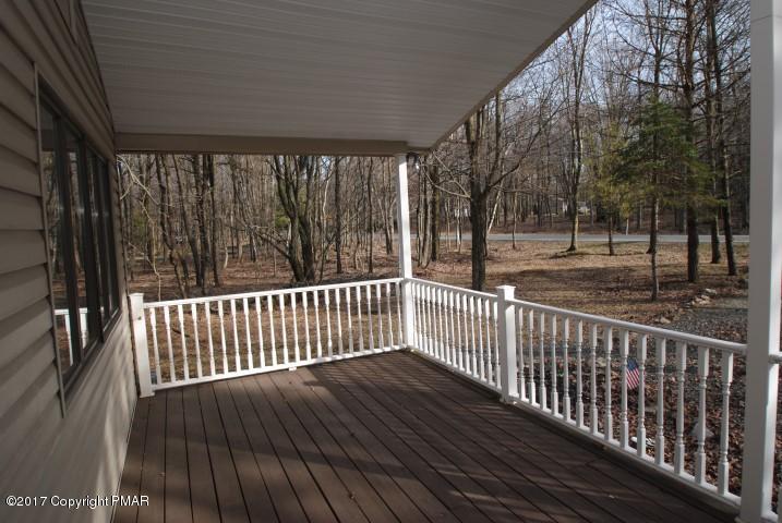 522 South Old Stage Road Albrightsville, PA 18210 - Photo 17 of 25 Front Porch